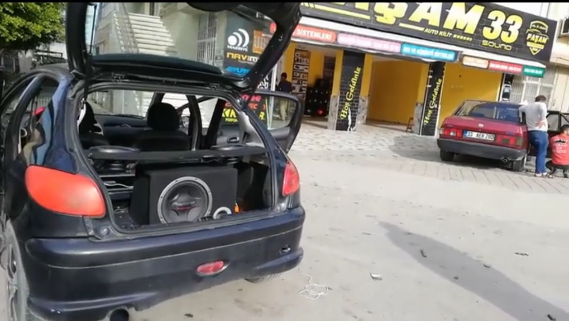 Karakuşlu Auto Music